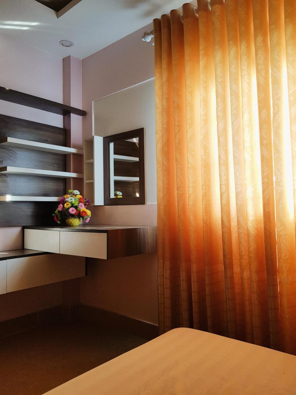 Ruby Hotel Vinh Yen Exterior photo